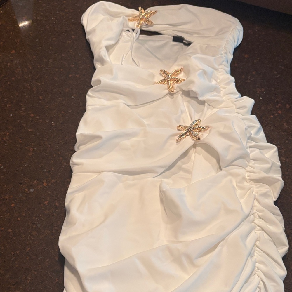 Elegant White Midi Dress with Starfish Accents